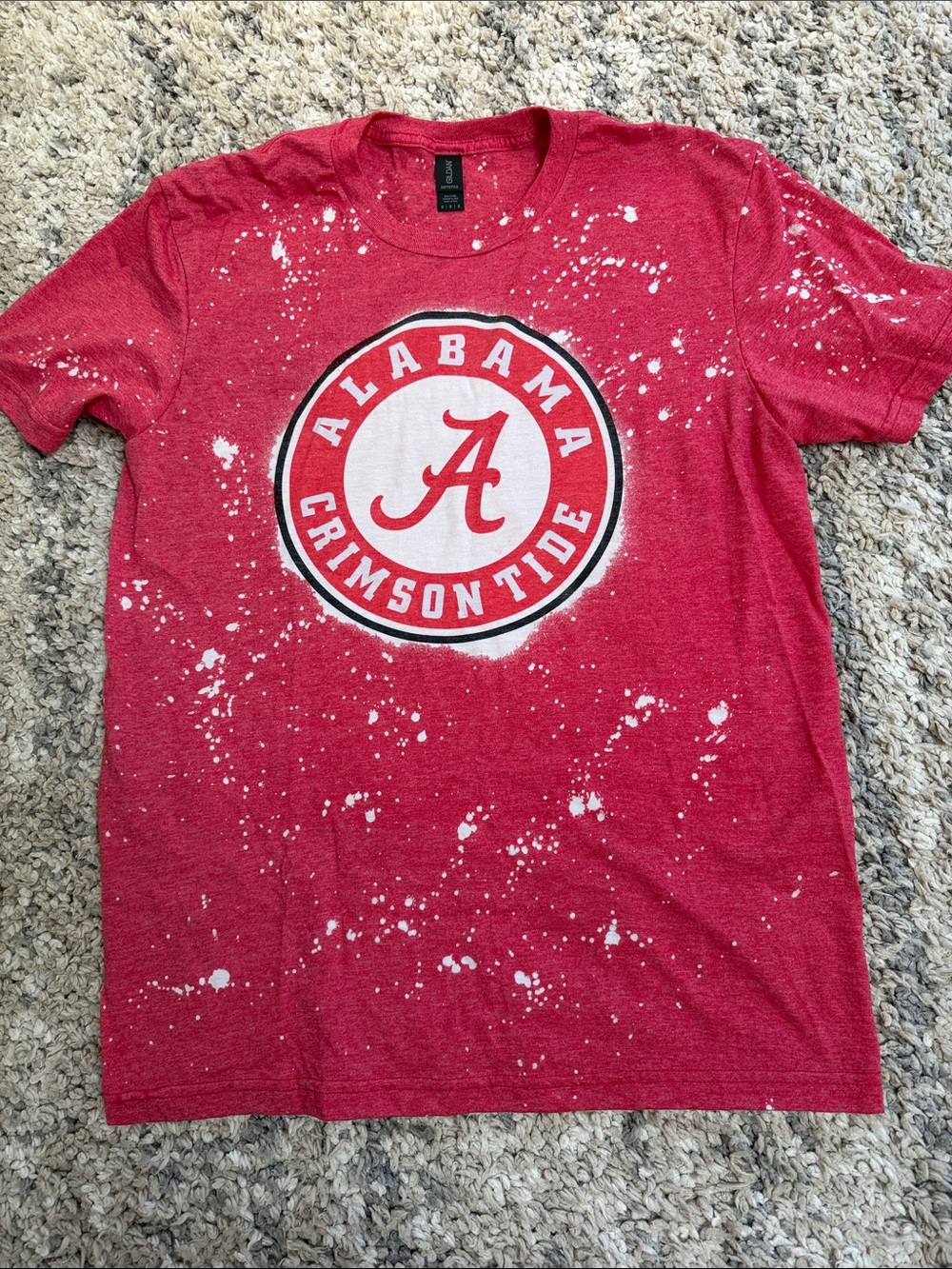Gildan Red Alabama Crimson Tide Logo Tee with White Splatter